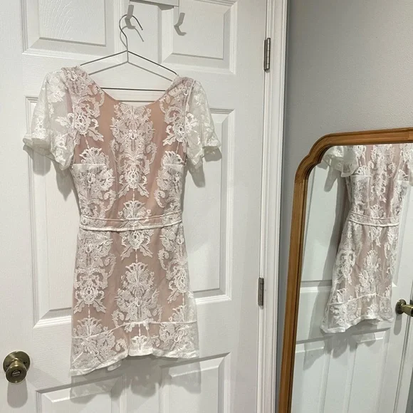 For Love And Lemons White Lace Overlay Dress - Picture 2 of 7